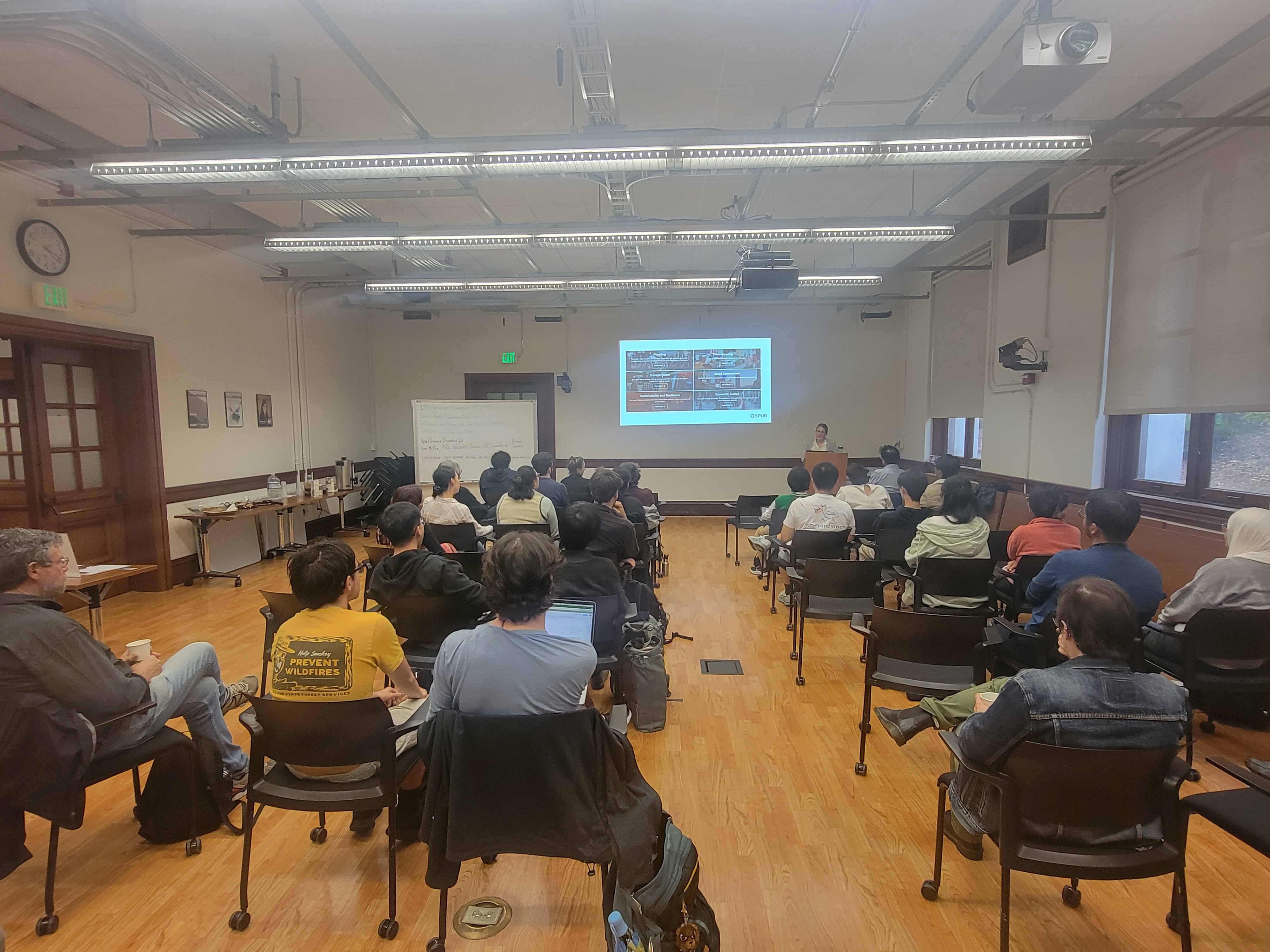 Laura Tolkoff, Transportation Policy Director, San Francisco Bay Area Planning and Urban Research Association (SPUR), presents at the ITS Transportation Seminar Laura Tolkoff, Transportation Policy Director, San Francisco Bay Area Planning and Urban Research Association (SPUR), presents at the ITS Transportation Seminar