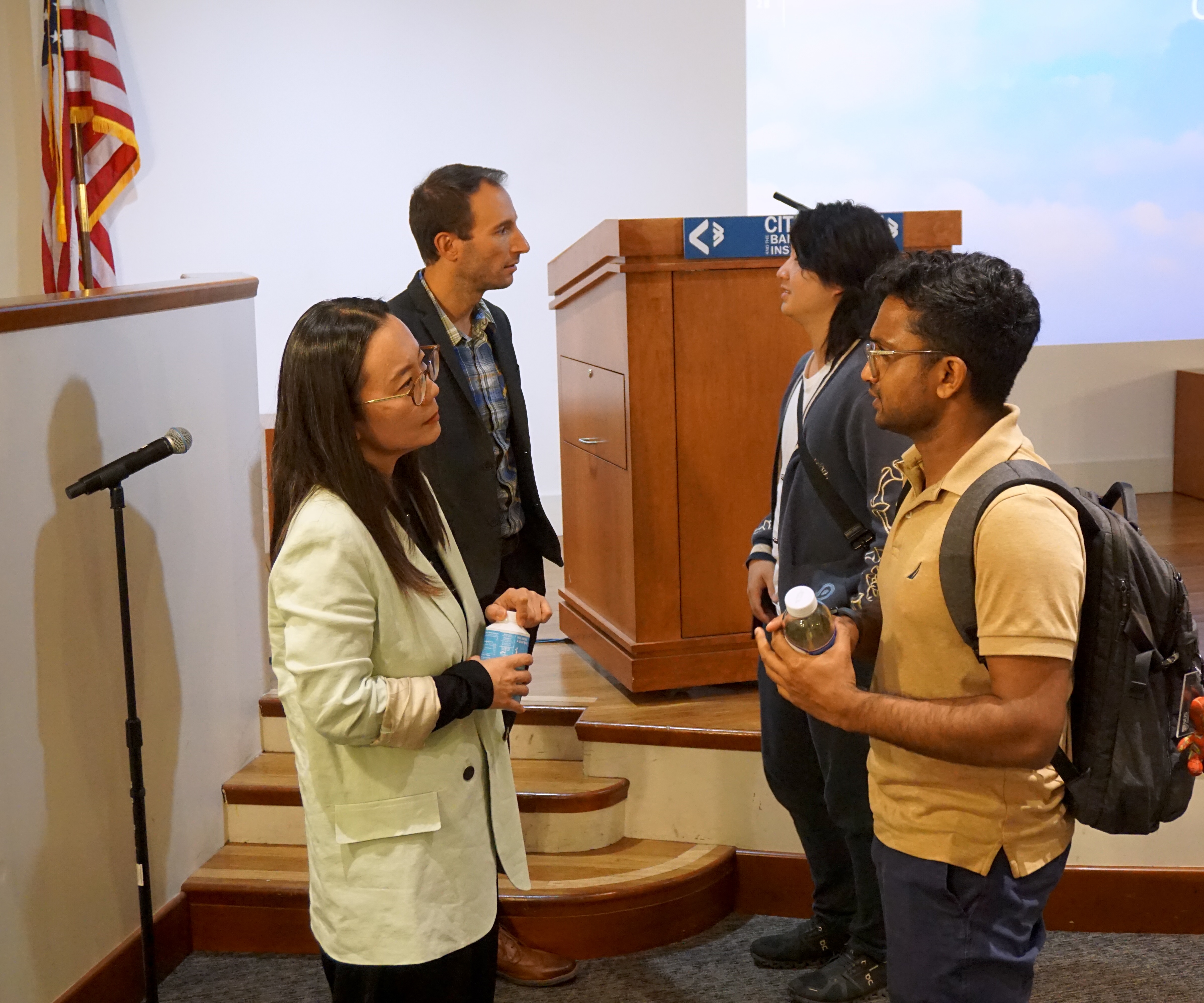 Lina Yang, Head of Intelligent Systems, Supernal presents at the ITS Transportation Seminar Lina Yang, Head of Intelligent Systems, Supernal presents at the ITS Transportation Seminar