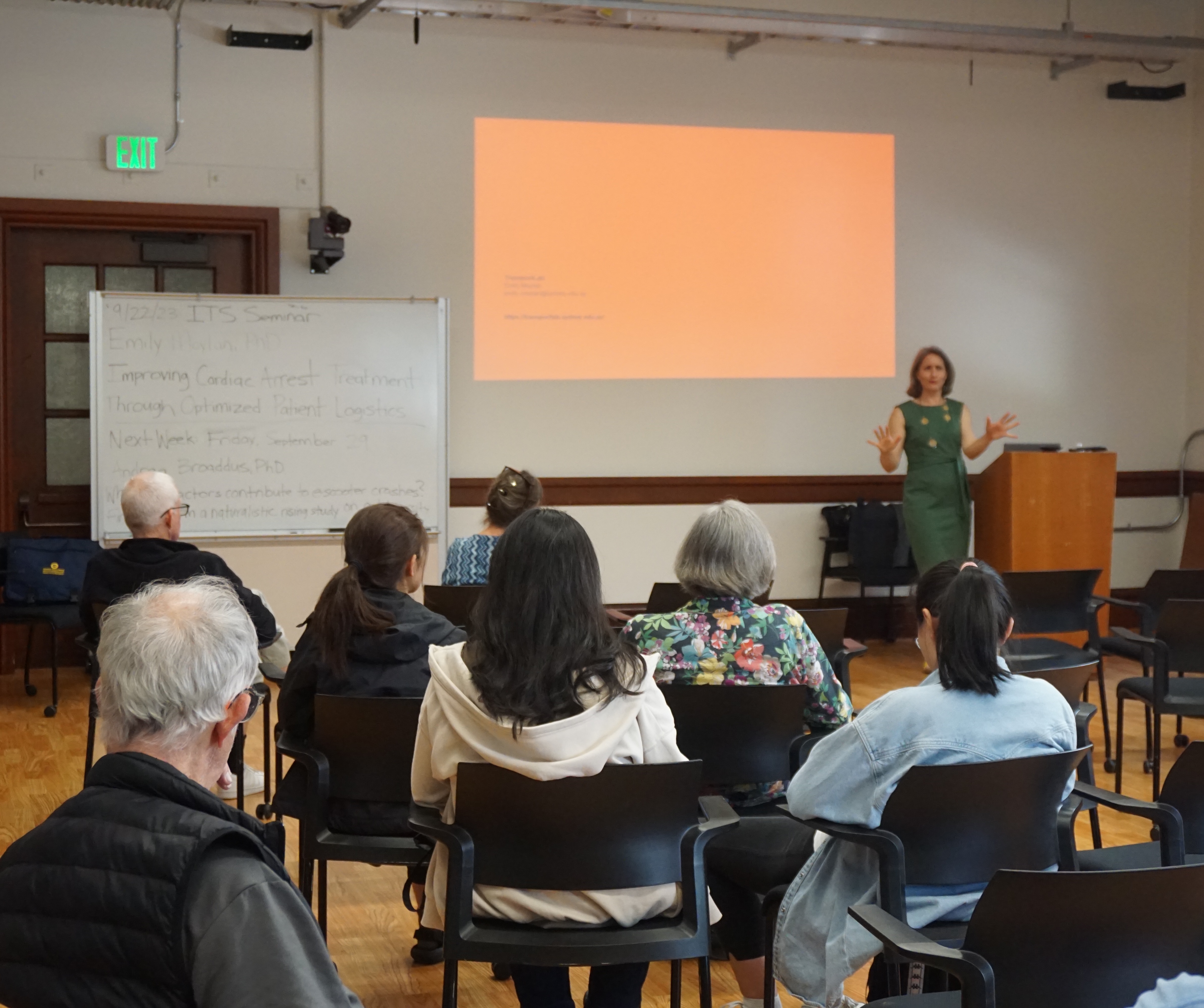 Emily Moylan, Senior Lecturer in Transport at the School of Civil Engineering, University of Sydney, presents at the ITS Transportation Seminar Emily Moylan, Senior Lecturer in Transport at the School of Civil Engineering, University of Sydney, presents at the ITS Transportation Seminar