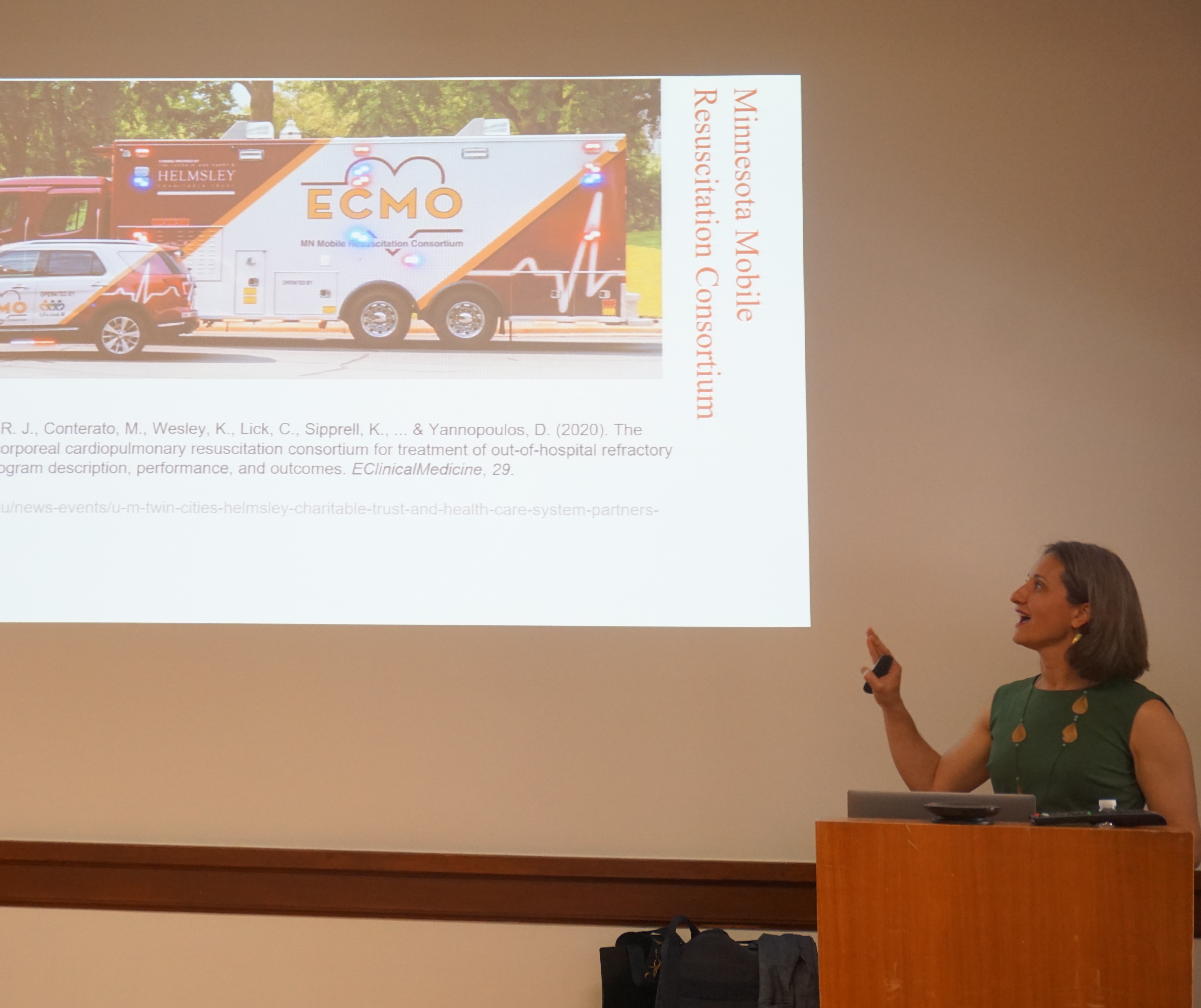 Emily Moylan, Senior Lecturer in Transport at the School of Civil Engineering, University of Sydney, presents at the ITS Transportation Seminar