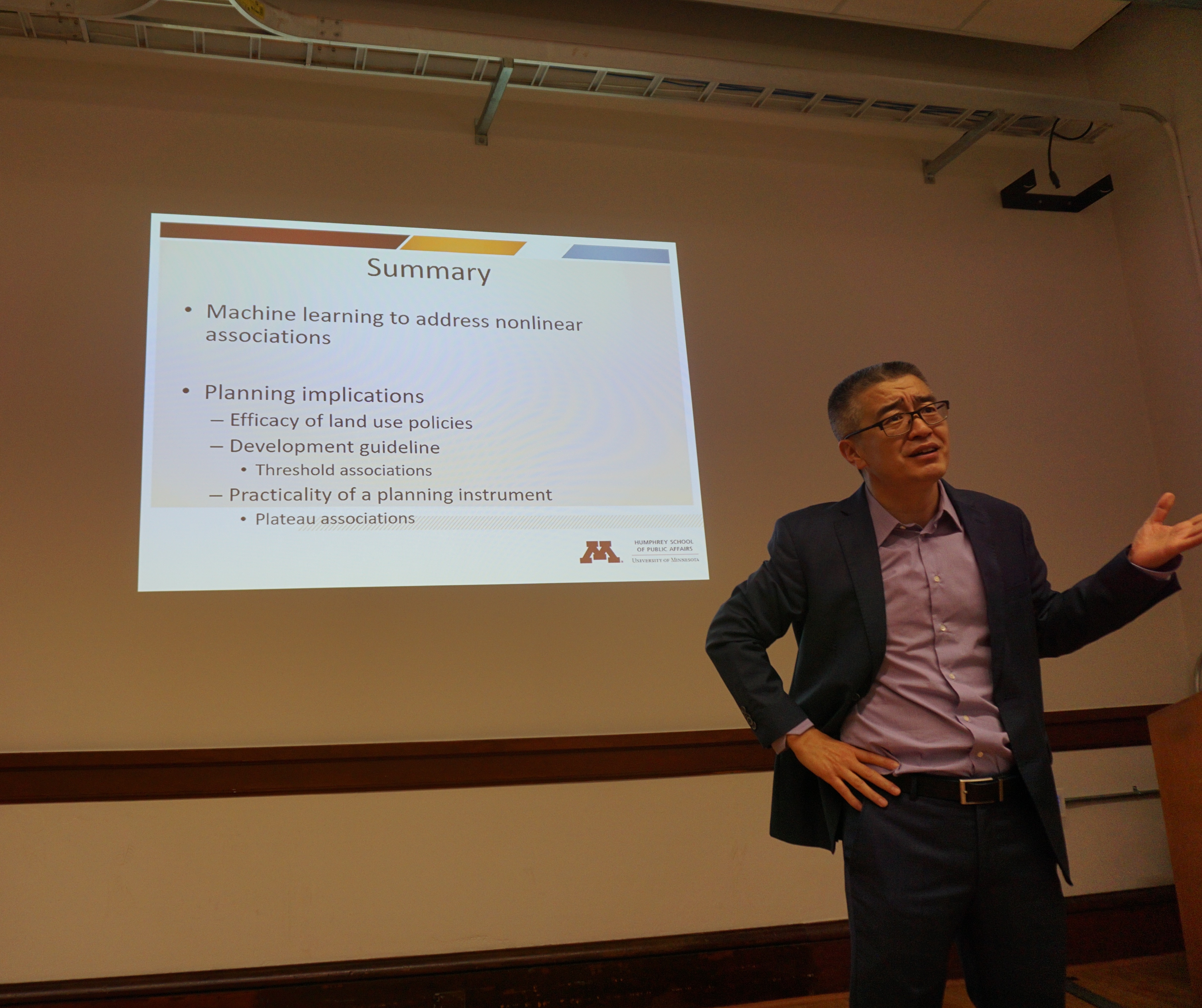  Xinyu Cao, Professor, Humphrey School of Public Affairs, University of Minnesota, Twin Cities, presents at the ITS Transportation Seminar