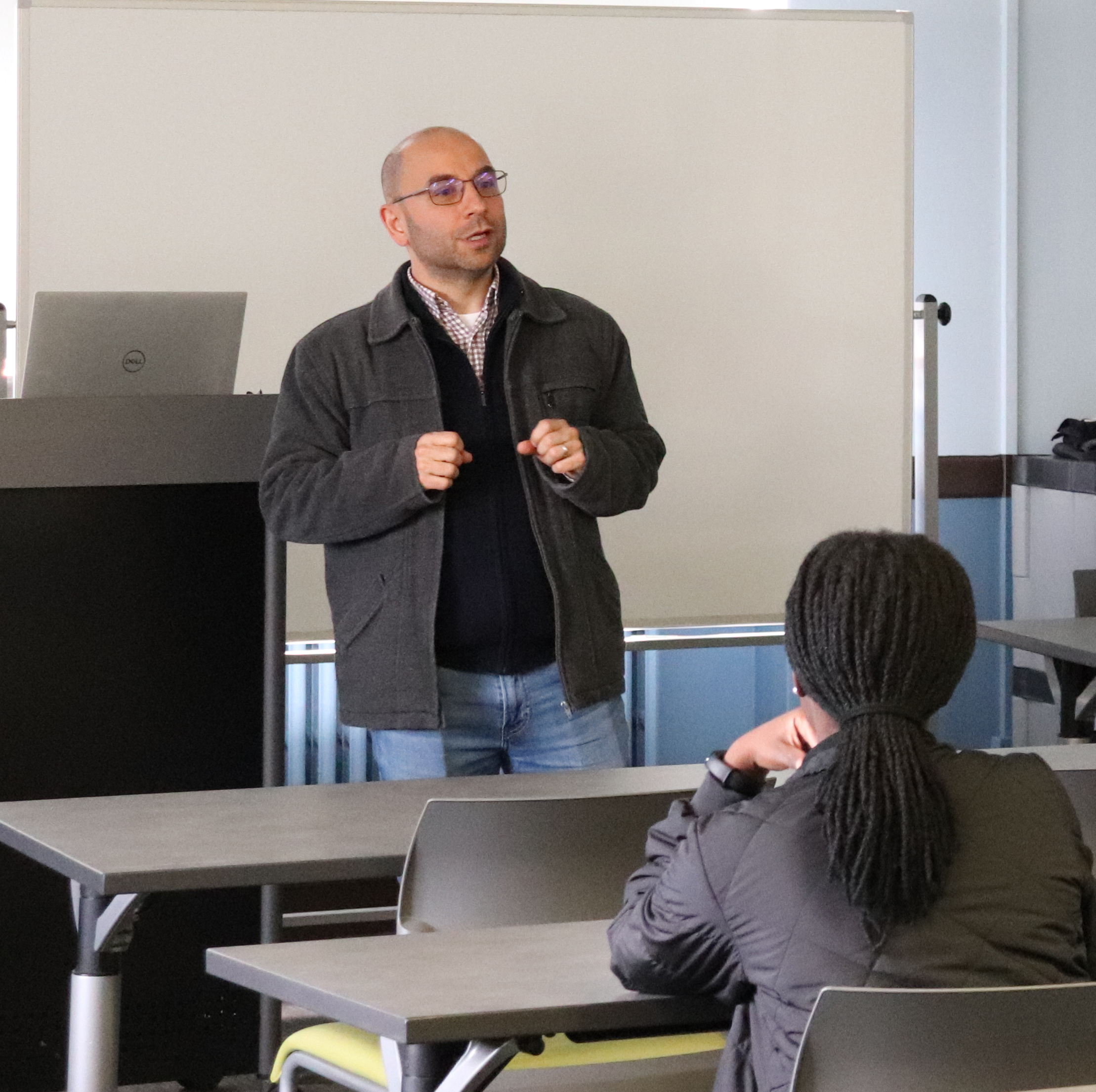 Ricardo de Castro, Ricardo de Castro, UC Merced Mechanical Engineering Assistant Professor, talks about Planning Evacuations of Communities with High Adoption of EVs