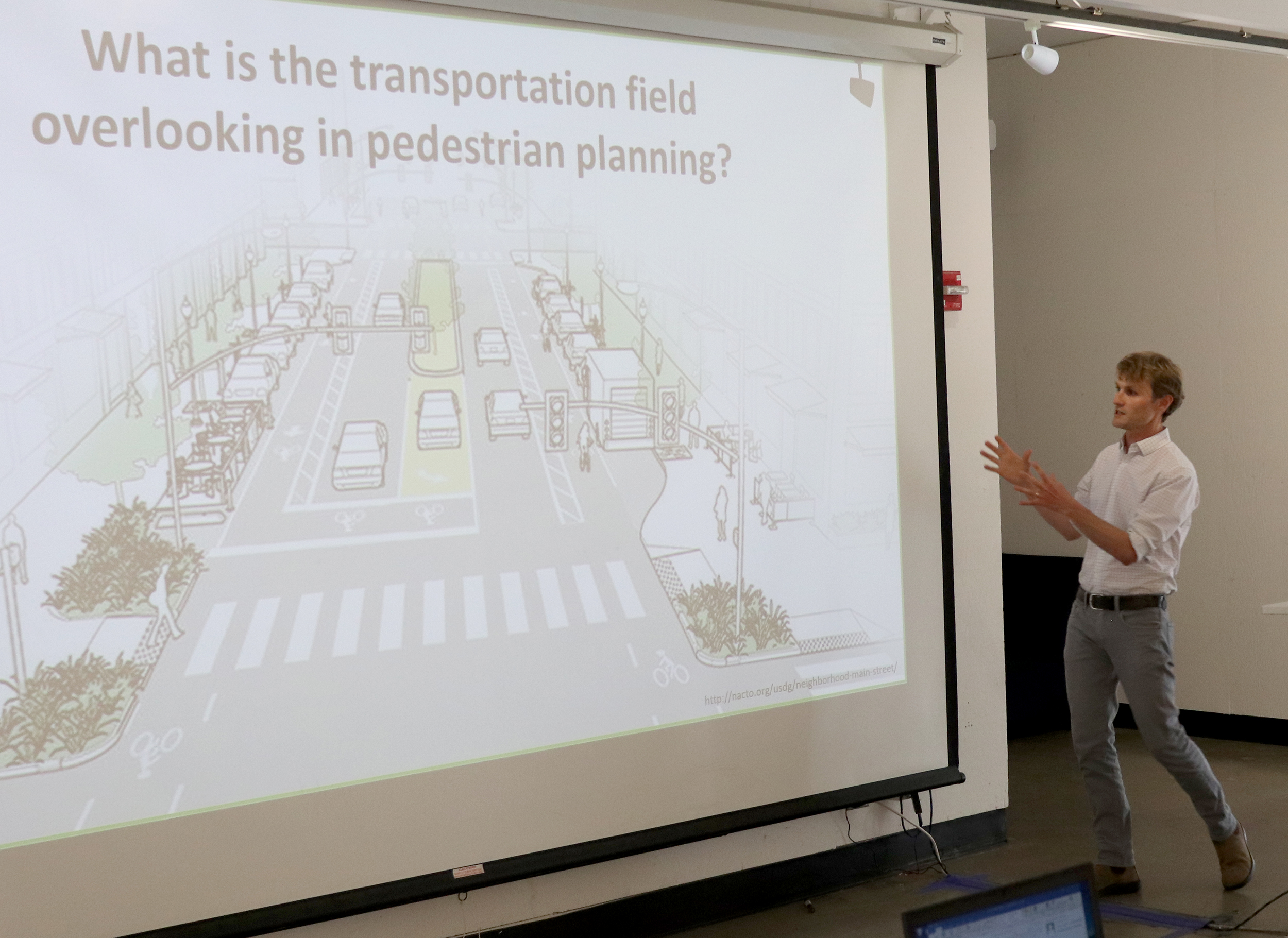 Chester Harvey, Walkable Streetscapes: Incorporating Streetscapes into the Pedestrian Travel Paradigm