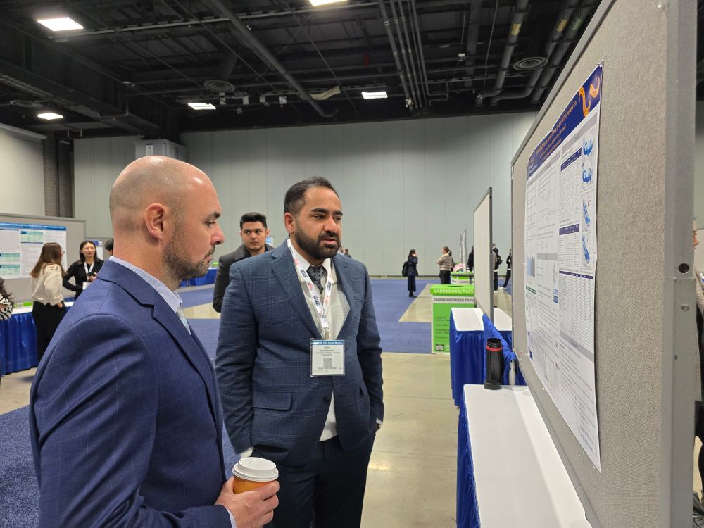 Iman Mahdinia presents poster Iman Mahdinia presents poster