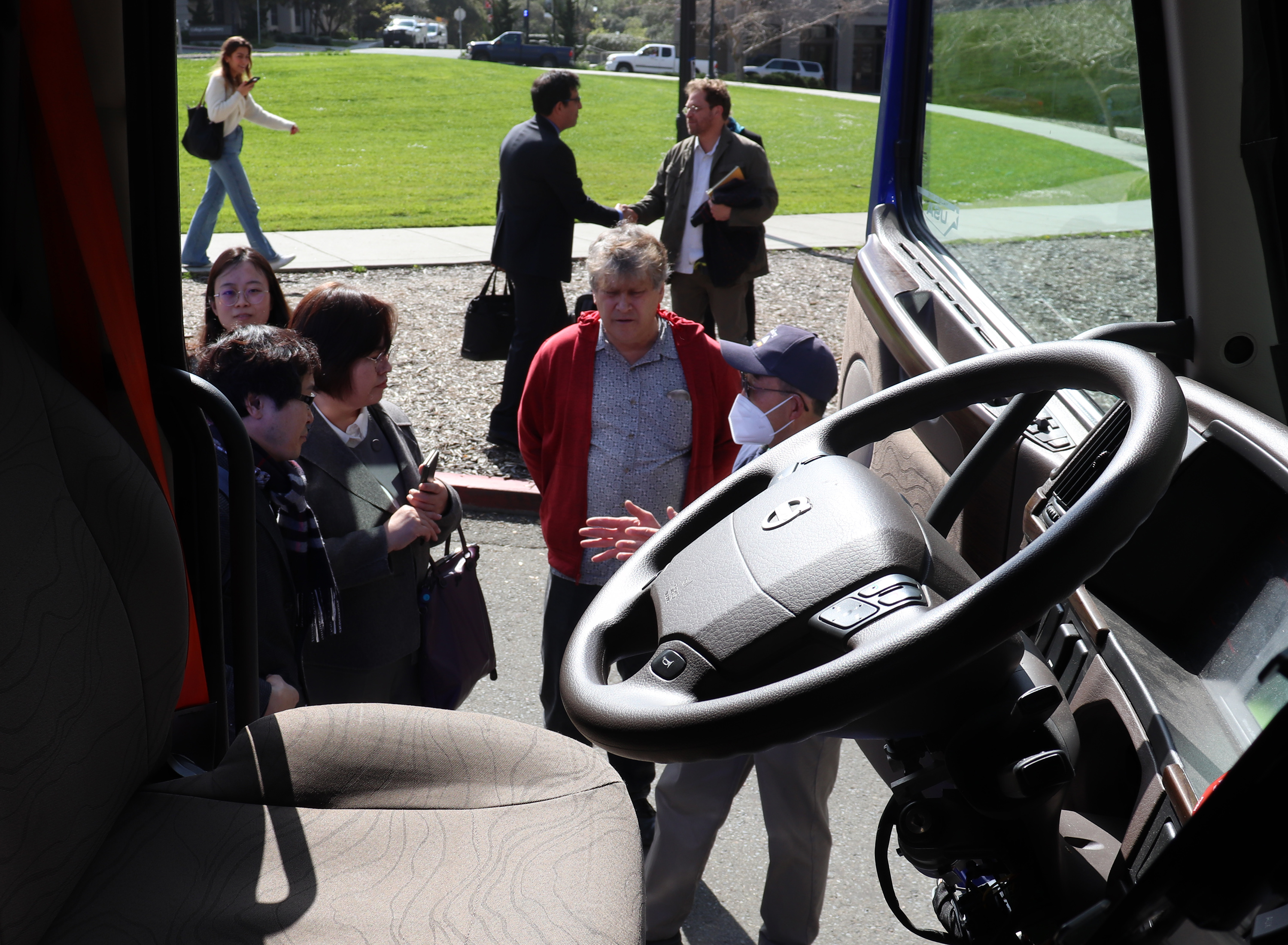 Delegates from KOTI Look at PATH's truck Delegates from KOTI Look at PATH's truck