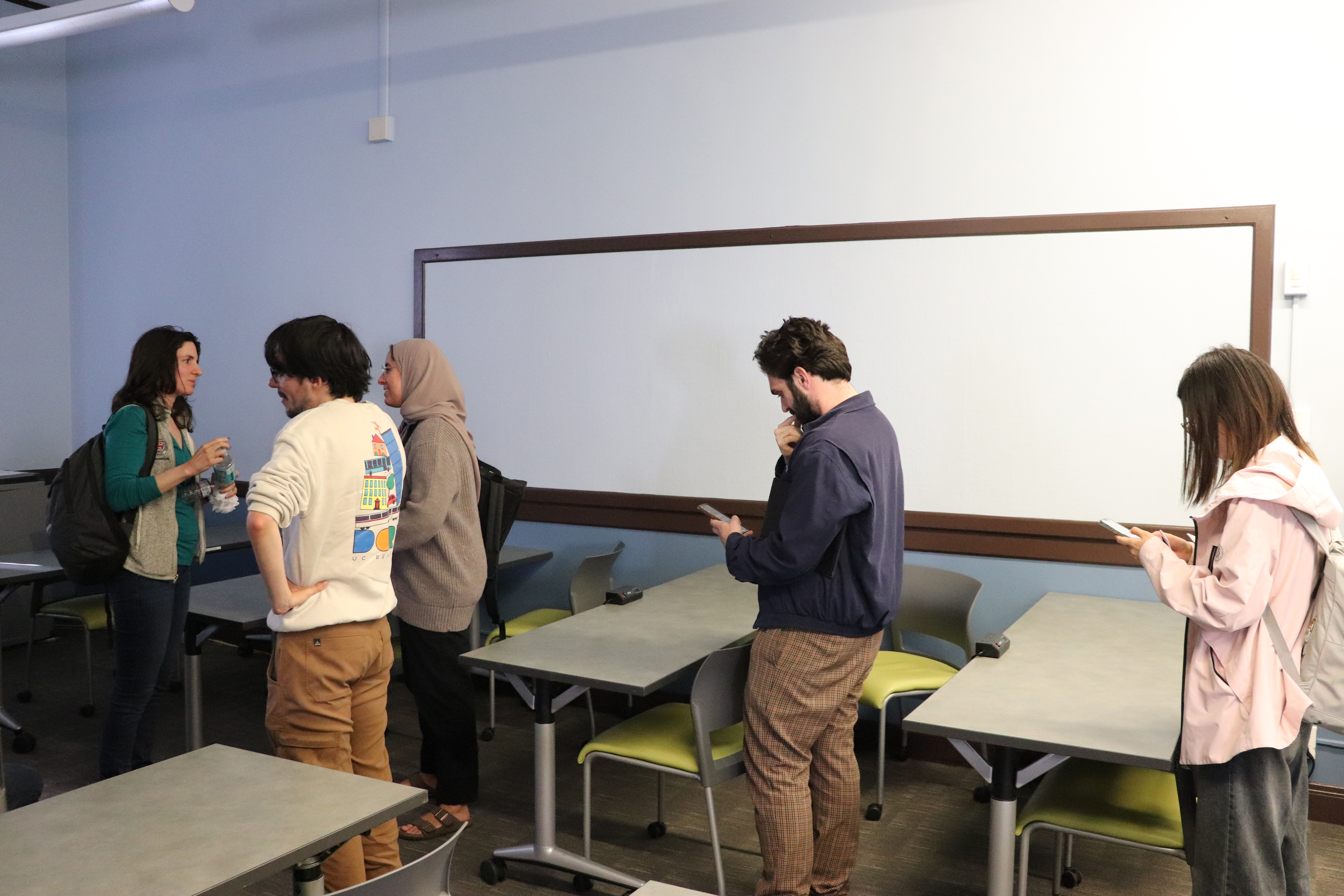 Shoshana Vasserman takes questions from audience members after the conclusion of the ITS Seminar