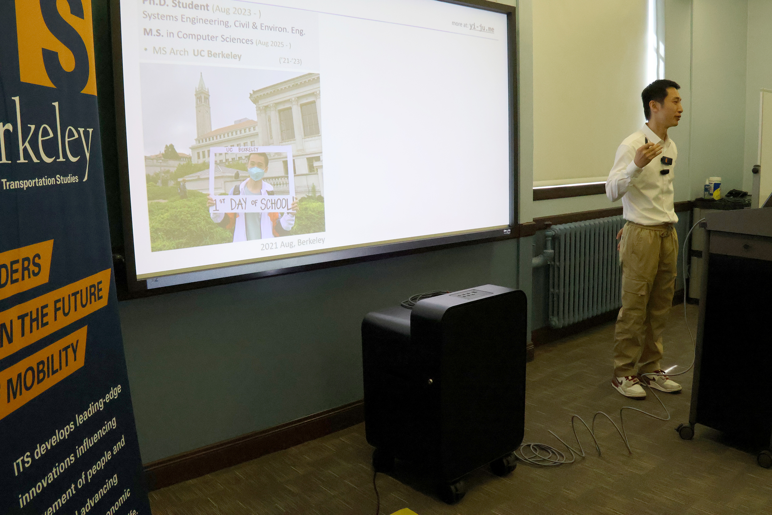 Yi Ju, PhD Candidate in Systems Engineering, presents Unveiling the full potential of mobility-aware coordinated electric vehicle charging in distribution power networks